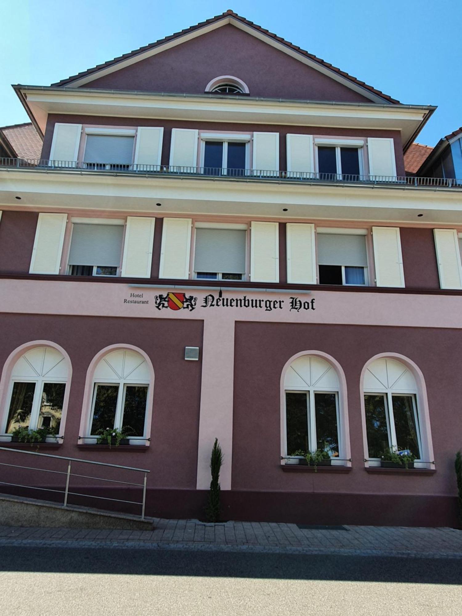 Hotel Neuenburger Hof Нойенбург-ам-Райн Экстерьер фото